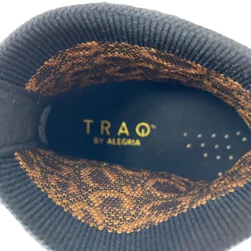 Alegria Traq by  Qirkie Knit Sneaker Leopard Fabric 36 US 6