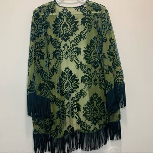 Forever 21  Fringe Shawl/Cardigan Size M/L