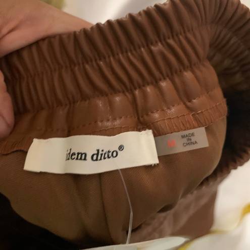 idem Ditto Higher Class Faux Leather Quilted Shorts Caramel Brown size M