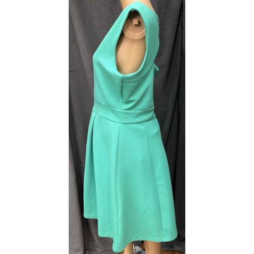 Tiana B  Jade Sleeveless V-Neck Pleated Fit & Flare Dress Womens Size 12