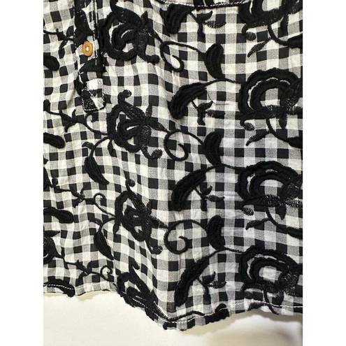 Pilcro  Anthropologie Women's Size Small Embroidered Button Up Blouse Black White