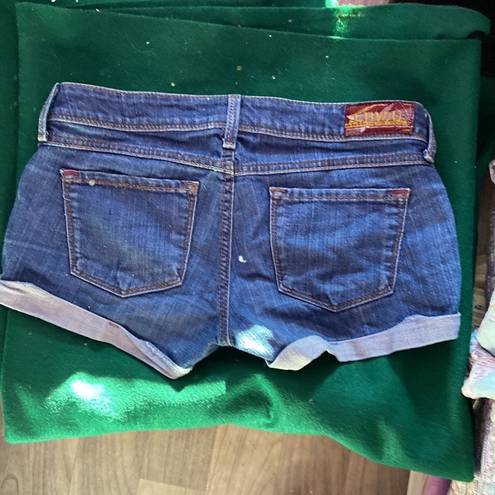 Pacific&Co TO Be With You Jeans . Denim Rolled Cuff Shorts Size Large