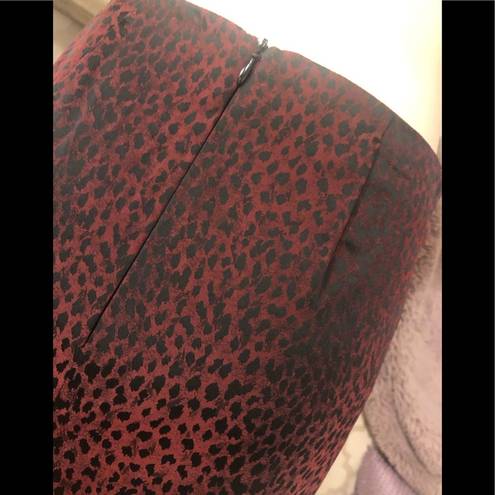 Bebe 🌺 animal print stretch pencil skirt