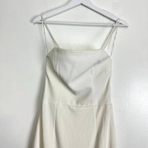 Elliatt  Collins Mermaid Gown in Ivory Size Small