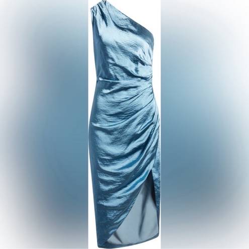 Elliatt Elliat Cassini One Shoulder Dress in
Cadet Blue