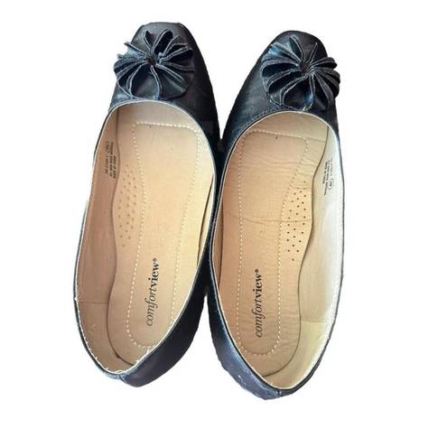 Comfortview  Woman's Rhea Black Ballet Flat Slide On Shoe 9M