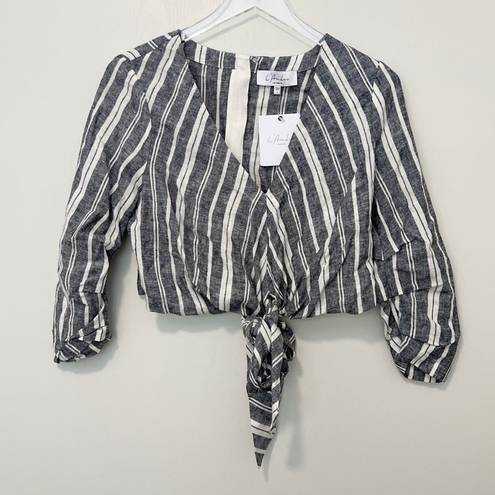 L'Academie NWT L’ACADEMIE Adalene Blouse in Navy & White Stripe Small