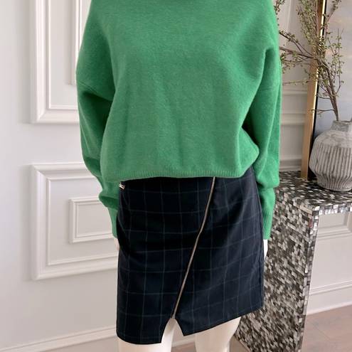 Romeo + Juliet Couture Navy Green Window Pane Short Tailored Skirt with Zippers