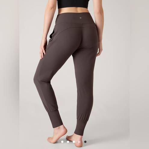 Athleta  Salutation High Rise Jogger in Powervita Size XST Yoga Pants Leggings