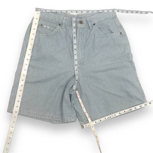 Bermuda Vintage Chic High Rise Blue & White Stripe Denim 14”  Shorts Size 32”