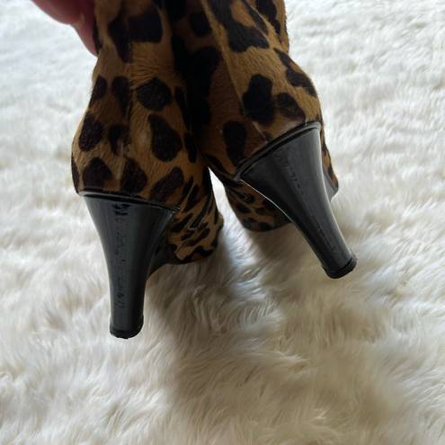 Stuart Weitzman Leopard Cheetah Print Wedge Ankle Pointed Toe Boots Women's 7M