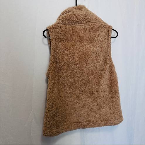 Tommy Hilfiger  Faux Fur Vest size M