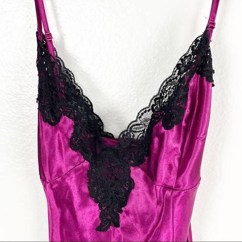 Frederick's of Hollywood FREDERICK’S OF HOLLYWOOD Wine Color Black Lace Open Back Lingerie, Size Large