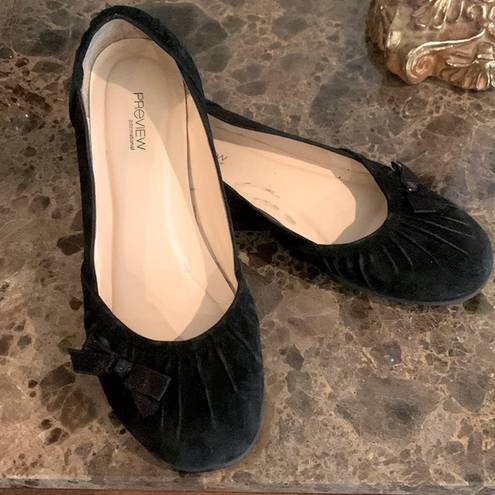 Preview International Women’s Size 8 Nordstrom  Black Suede Ballet Flats with Bow