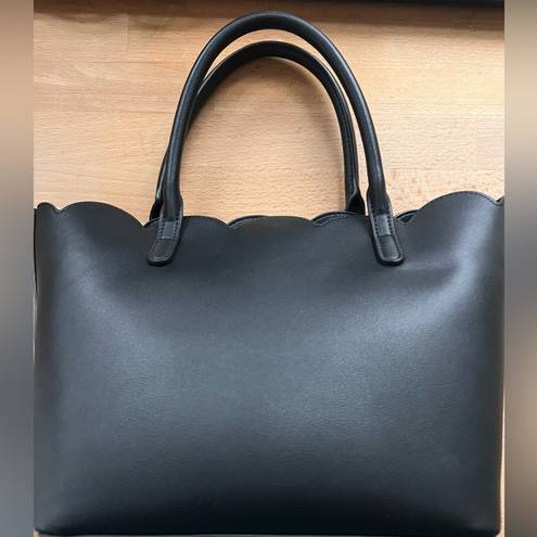 Aura  Estelle cloud mini tote in black