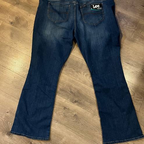 Lee  Midrise Bootcut Jeans Size 24 New