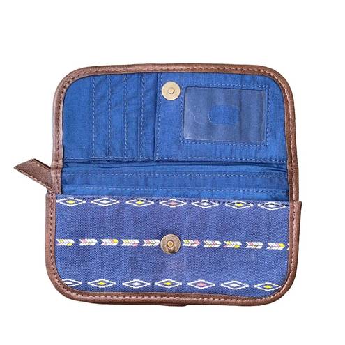 Aeropostale AERO  Wallet Aztec Print Canvas Leather fold over Snap Closure blue