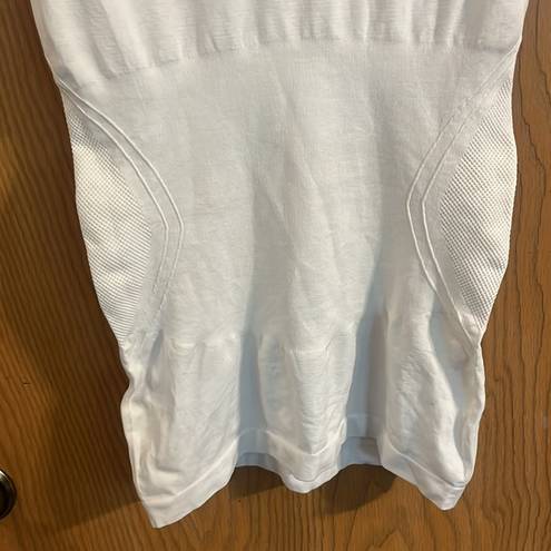 Skinny Girl Smoothers & Shapers Shape Wear Sleeveless White Tank Top Medium