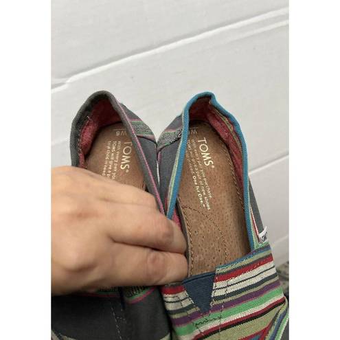 Toms Classic Striped Size 6 Women’s Slip On Flats Shoes