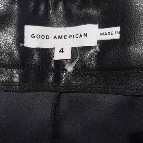 Good American ✨
Better Than Leather Bike Sz XL Shorts✨