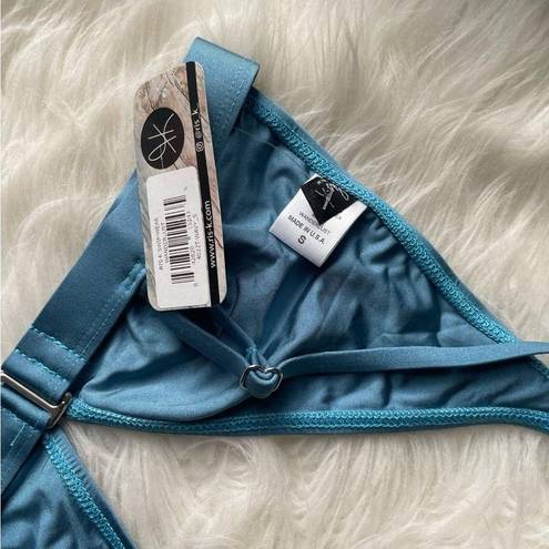 Ris-k Blue Metallic Bikini Top Size Small by  NWT