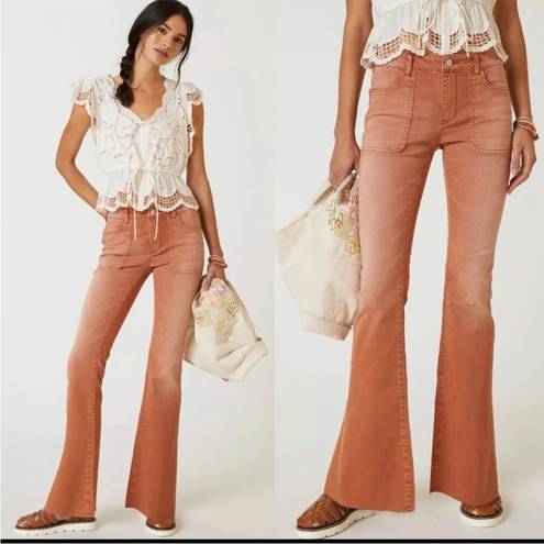 Pilcro 🌞  x Anthropologie The Low Rise Icon Flare Jeans in Bronze