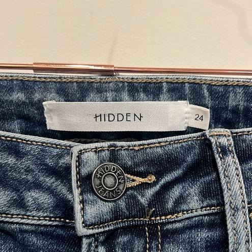 Hidden Jeans  Happi cropped flare.  NWT size 24