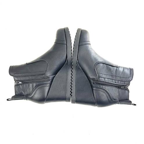 Khombu  Jane Wedge Booties - Size 8