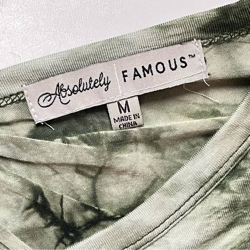 Absolutely Famous Green Tie Dye Women's Short Sleeve V-Neck T-shirt Size Medium