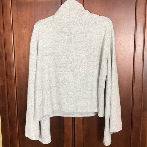 Vintage Havana 🛍 4/$20  Gray Oversized Cowl Neck Sweater