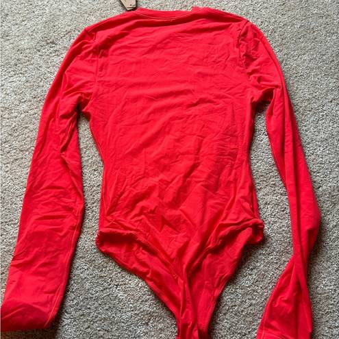 SKIMS  Fits Everybody Long Sleeve Bodysuit