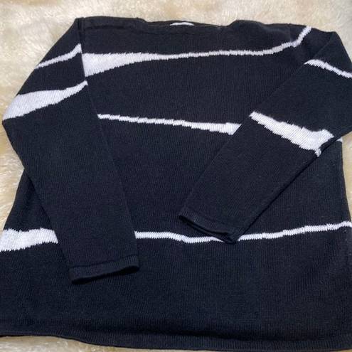 Coldwater Creek  size M black and white sweater