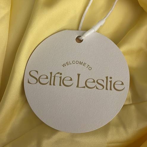 Selfie Leslie NWT  Alba Frill Trim Mini Dress Lemon size xl au 14 yellow