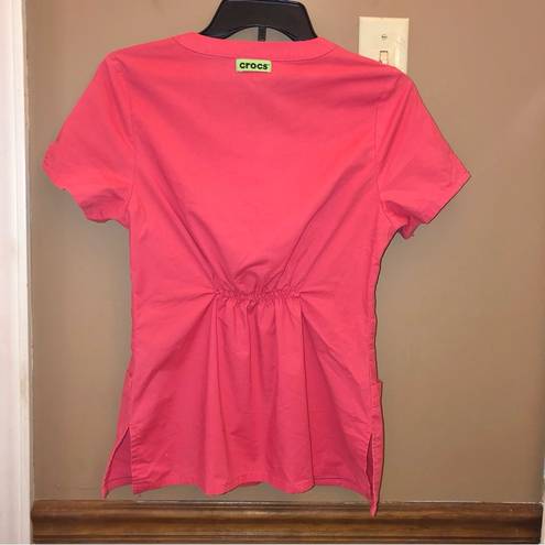 Crocs  Medical Apparel V Neck Short Sleeve Scrub Top Pink XS