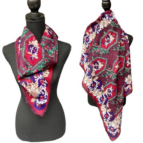 Oscar de la Renta Vintage  Burgundy Floral Wool Scarf