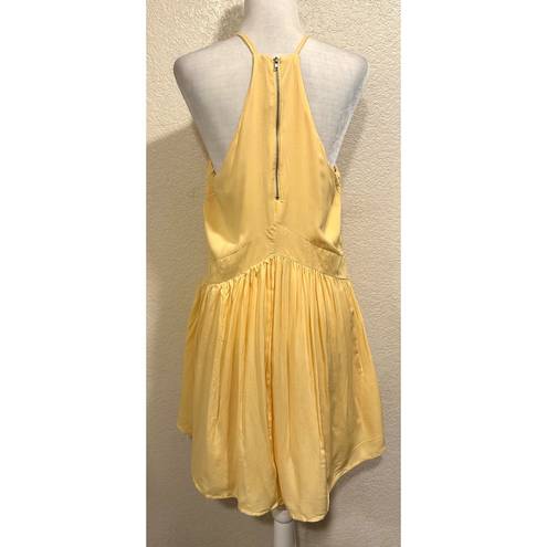 Romeo + Juliet Couture Yellow Golden Halter Strap Dress