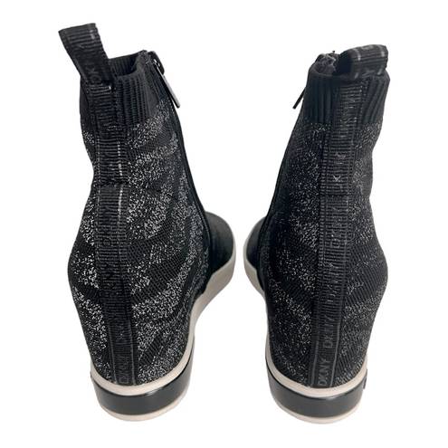 DKNY Black & Silver Camo Stetch Knit Ankle Bootie Fashion Sneaker  Cali Wedge 9.5