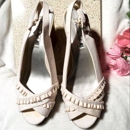 American Eagle  Peep Toe Wedges sz 10