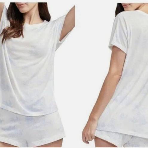 Wildfox  Toile Print Heritage T-shirt size Small NWT