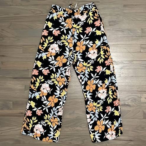 Roxy  Black Floral Print Pull On Beach Pants. Size S