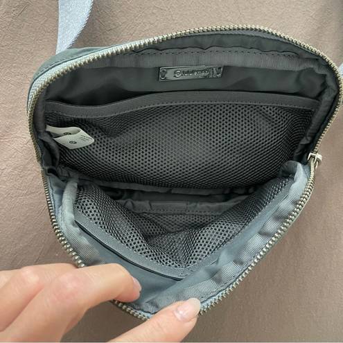 Lululemon  Everywhere Belt Bag 1L