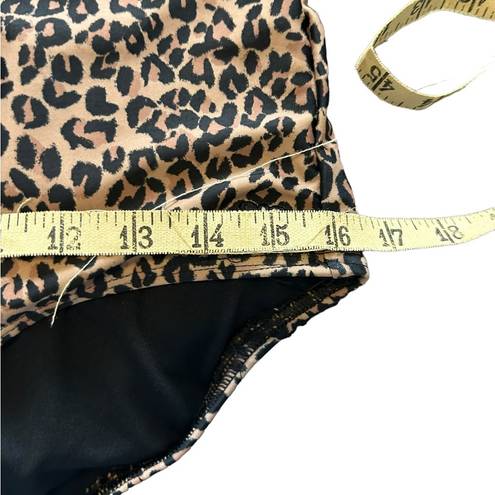 ALBION FIT Albion animal print vneck swimsuit size large