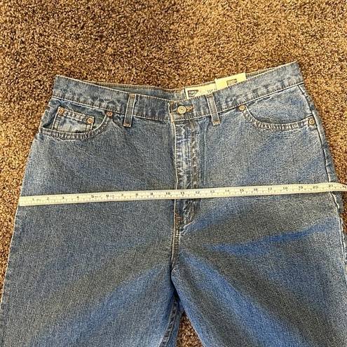 Faded Glory NWT  ladies classic fit denim jeans size 16