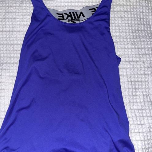 Nike Active Tank