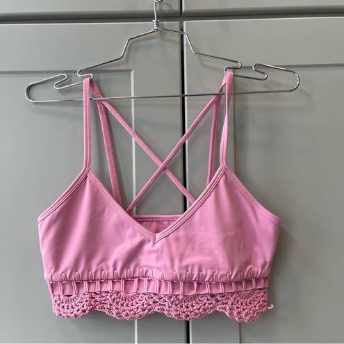 Carbon 38  Crochet Banded Macrame Pink Barbie Cropped Sports Bra Small Athletic