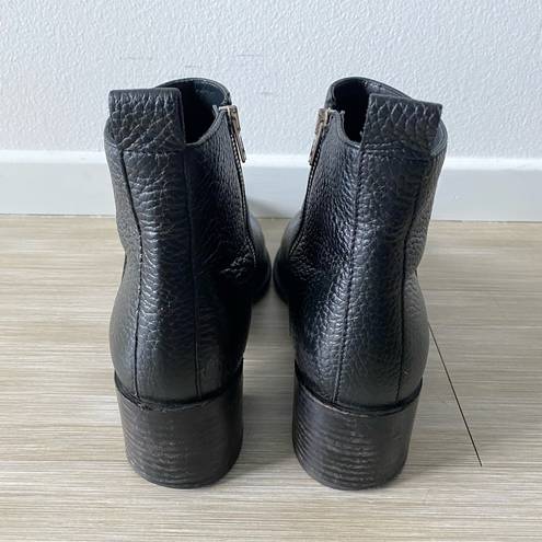 Everlane  Zip up leather ankle booties 8