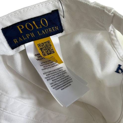 Polo  Ralph Lauren Chino Cap in White & Marlin Blue