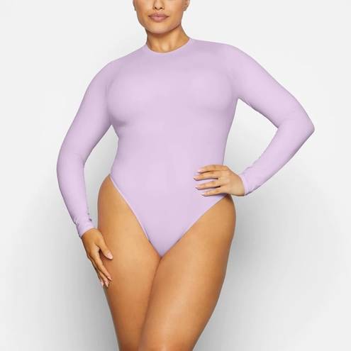 Skims + Fits Everybody Long Sleeve Crew Neck Bodysuit