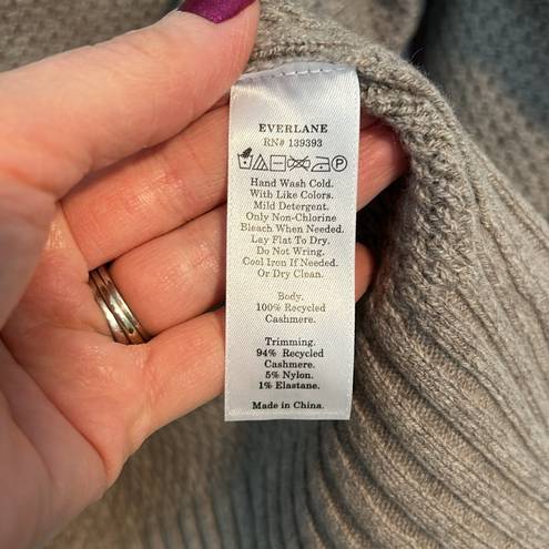 Everlane NWOT  The Cashmere Stroopwafel Turtleneck