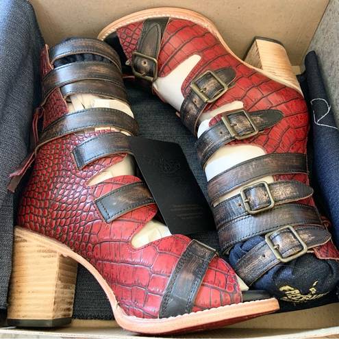 FREEBIRD by Steven  Bond Red Croco Sandals Size 9 BRAND NEW IN BOX - RARE